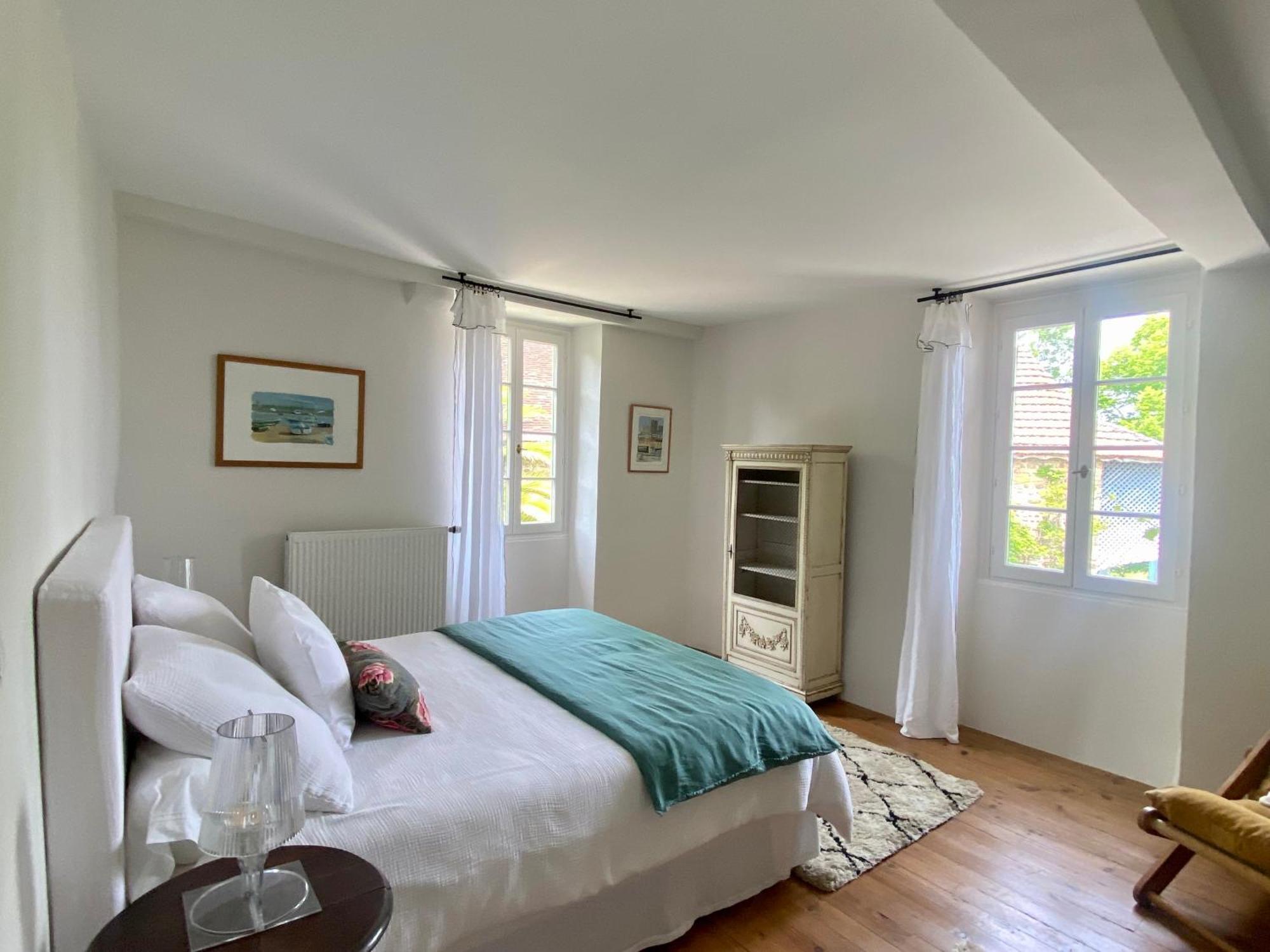 Maison D'Hotes-Maison Castaings Lucq-de-Béarn Стая снимка